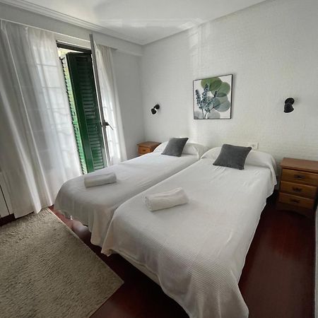 Carmen 7 Apartment เอบาร์ ภายนอก รูปภาพ
