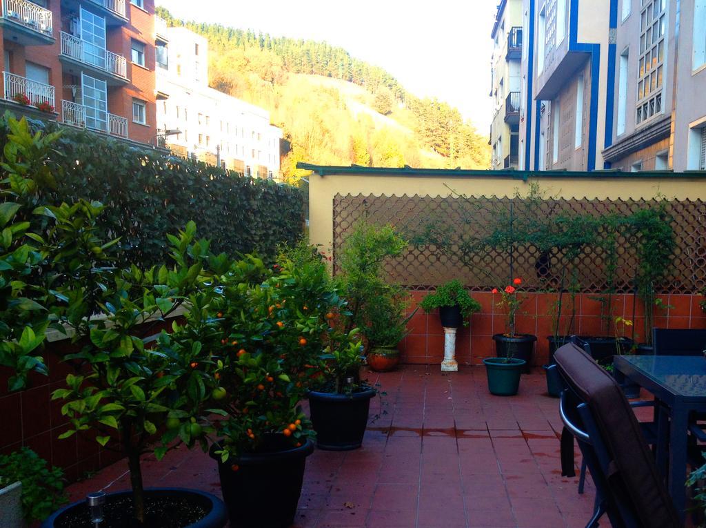 Carmen 7 Apartment เอบาร์ ภายนอก รูปภาพ