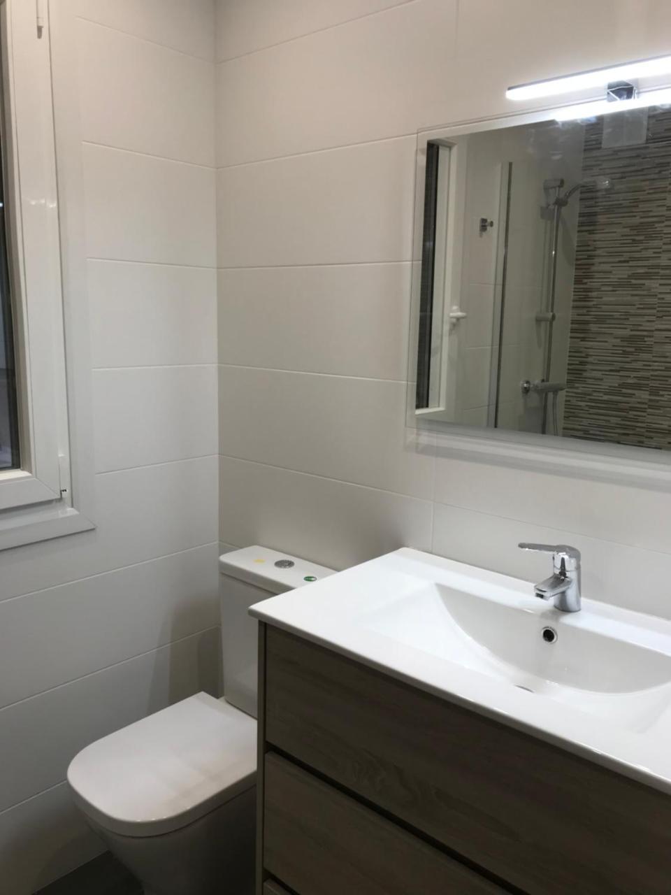 Carmen 7 Apartment เอบาร์ ภายนอก รูปภาพ